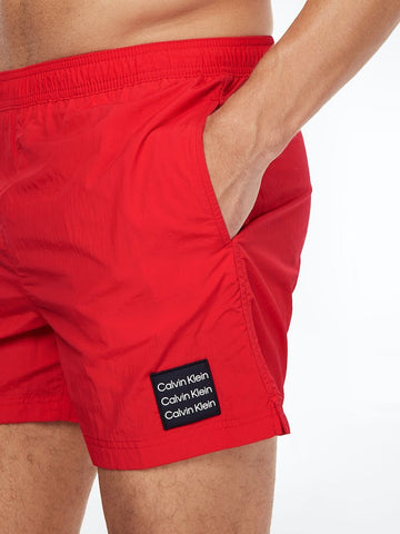 Calvin Klein NYLON MEDIUM DRAWSTRING SWIM SHORTS - Deep Crimson
