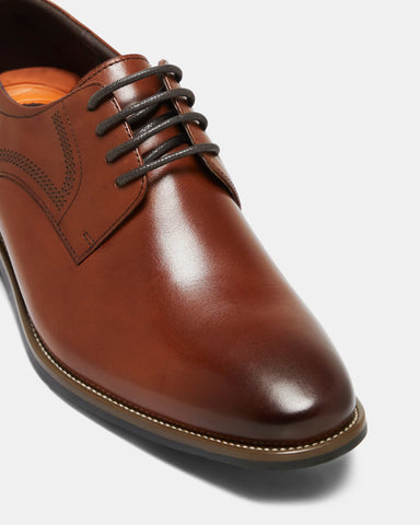 HUSH PUPPIES Whale II Shoe - Cognac Burnish