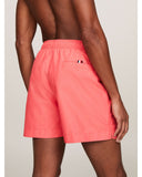 TOMMY HILFIGER UM0UM03258_TJN Original Logo Mid Length Swim Shorts - Laser Pink