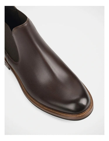 JULIUS MARLOW Nudge Boot - Brown