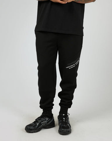 ST GOLIATH Sensor Trackpant - Black