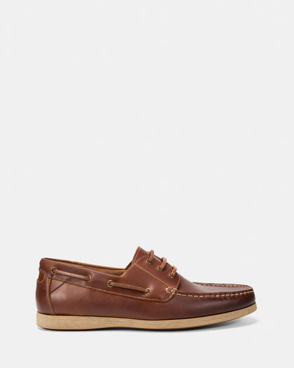 JULIUS MARLOW Launch Leather Boat Shoe - Tan