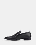 JULIUS MARLOW Lapel Loafer - Black