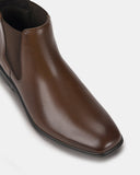 HUSH PUPPIES Cambridge EEE Extra Wide Leather Boot - Chestnut