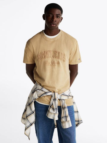 TOMMY JEANS DM0DM20356_ACT Varsity Washed Tee - Relic Tan